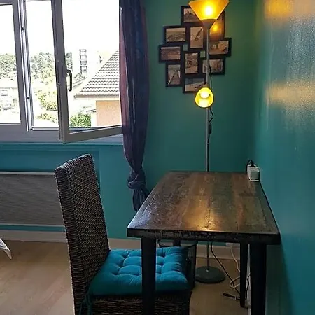 فندق مبيت وإفطار D'hotes Le Cypres Bleu *