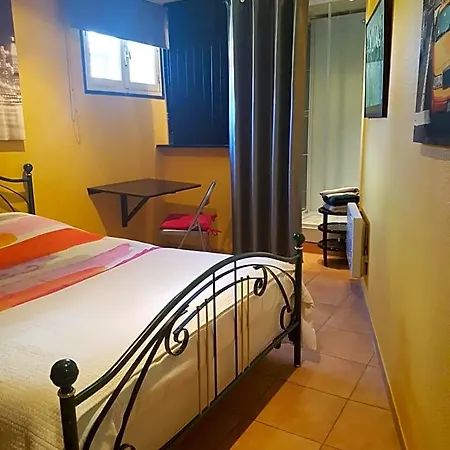D'hotes Le Cypres Bleu فندق مبيت وإفطار *