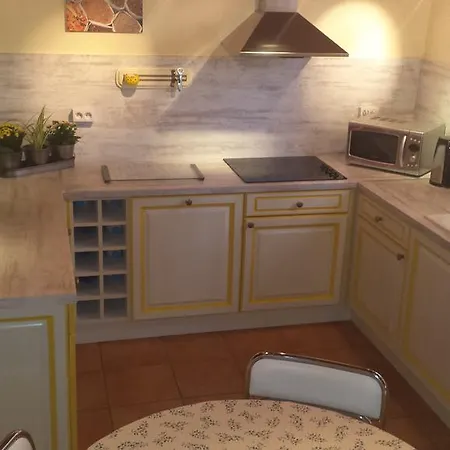 D'hotes Le Cypres Bleu فندق مبيت وإفطار